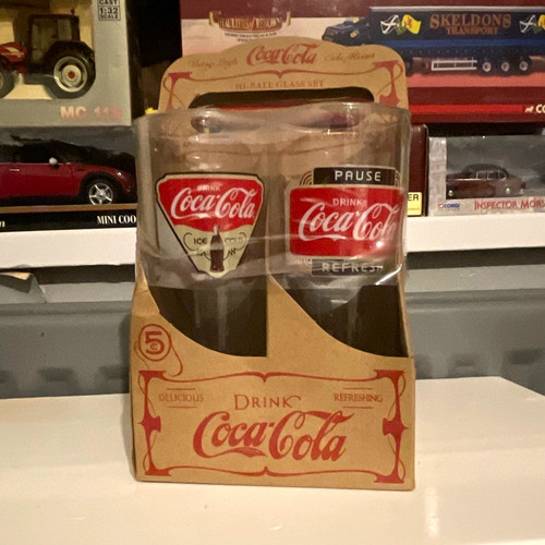 Coca cola drinks advertising - coca-cola,