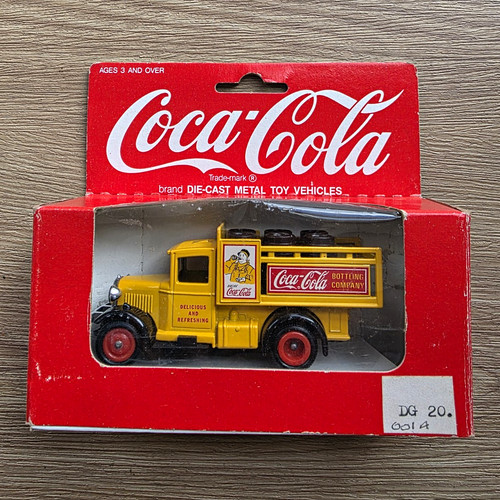 Coca cola die - die-cast, metal