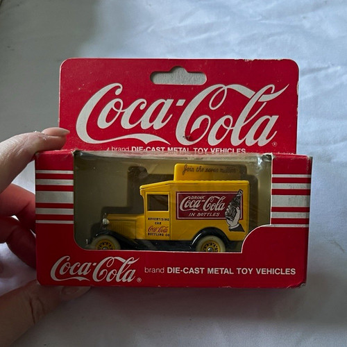 Coca cola die cast metal - die-cast,