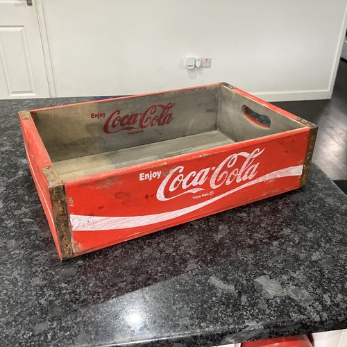 Coca cola red wooden - coca,