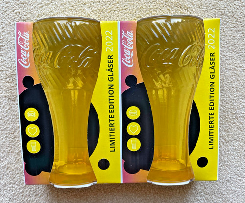 Pair mcdonalds coca - coca, cola