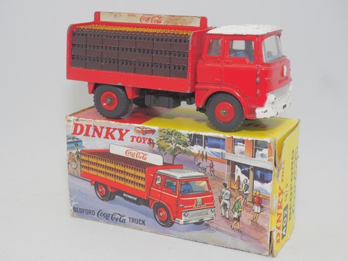Dinky 402 bedford coca - 402, cola
