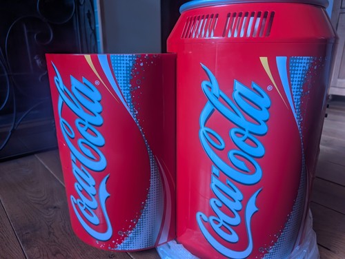 Coca cola can mini fridge - cola,