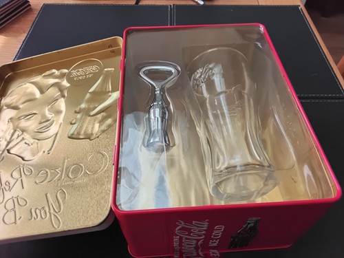 Coca cola memorabilia - a,